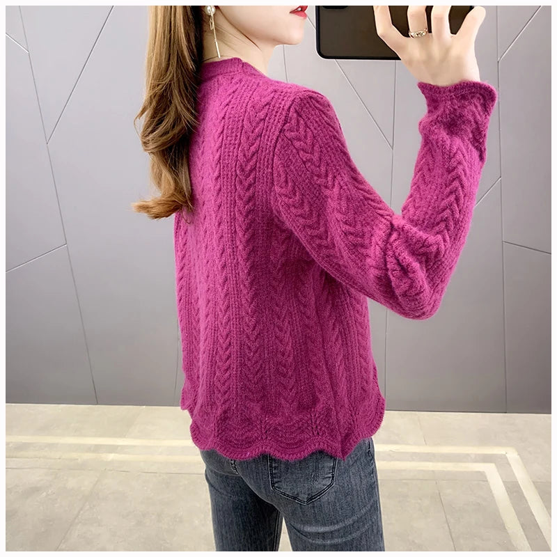 Cozy & Fluffy Knitted Pullover