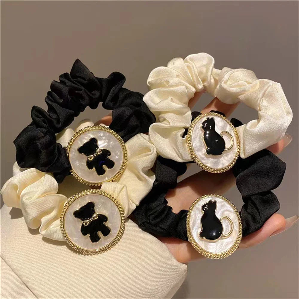 Elegant Vintage-Style Scrunchie