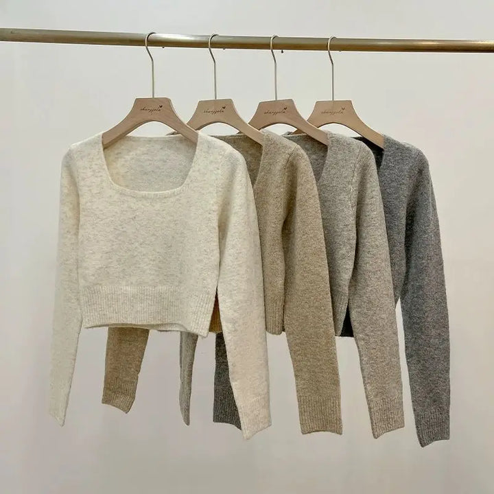 Croped Cozy Sweater With Long Sleeves & Square Collar