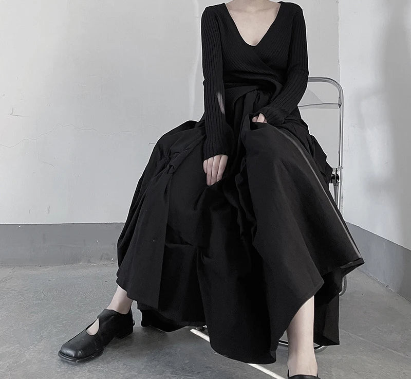 Gothic-Style Pleated Midi-Skirt