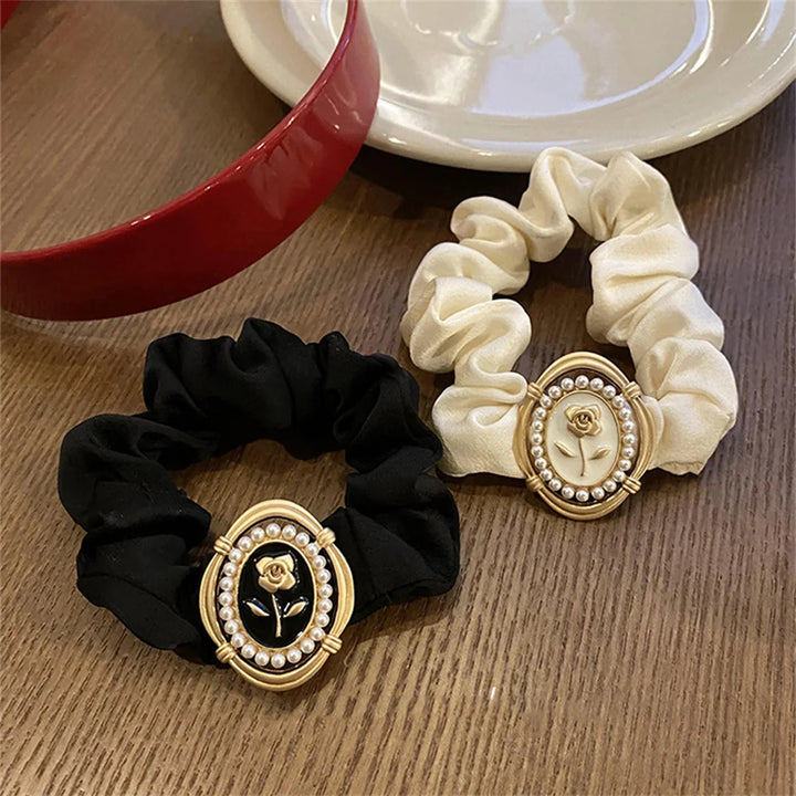 Elegant Vintage-Style Scrunchie